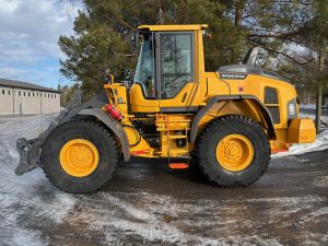 VOLVO L60H + PIKALIITIN + KAHDET LISÄHYDRAULIIKAT + BSS + CDC + LOCK-UP