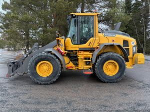 VOLVO L60H PITKÄAISA + PIKALIITIN + LISÄHYDRAULIIKKA + BSS + RASVARI + LISÄVASTAPAINO , Wheel loaders