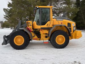 VOLVO L90H + PIKALIITIN + LISÄHYDRAULIIKKA + BSS + RASVARI + ILMASTOINTI, Wheel loaders